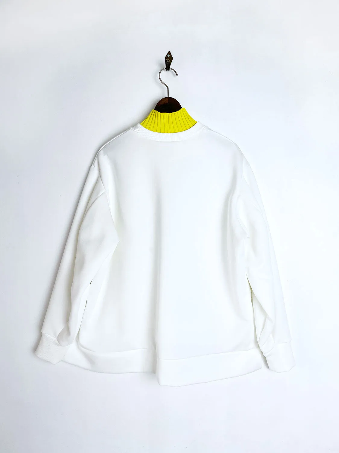 någonstans layered-neck pullover
