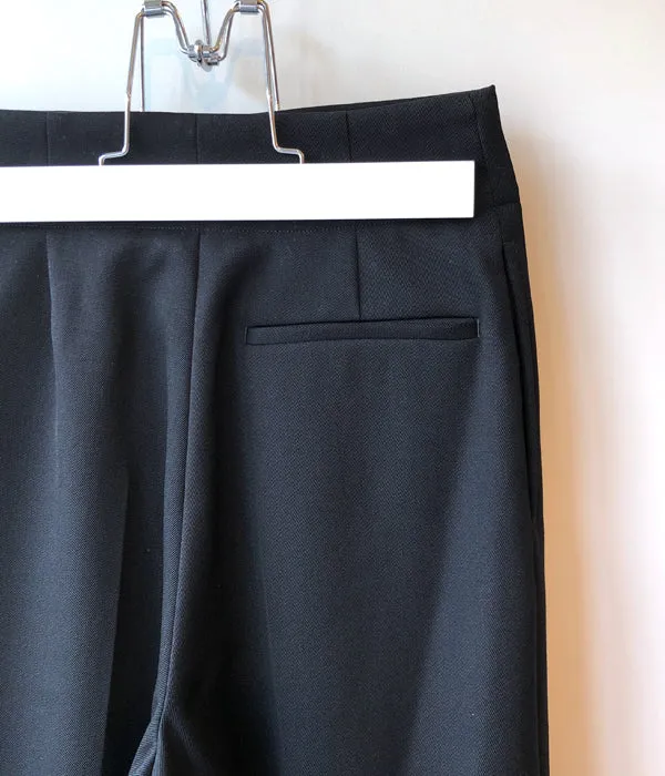 PHEENY/HARD TWILL ZIP SLACKS(BLACK)