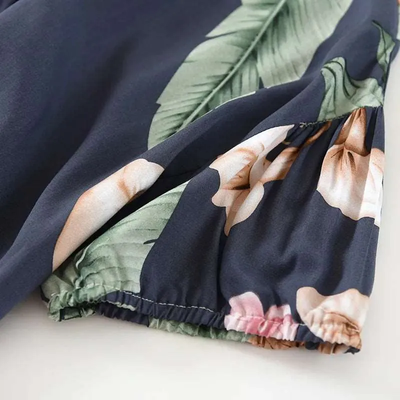 Women's Short Sleeved V-neck Shirt and Pants Thin Pajamas Set