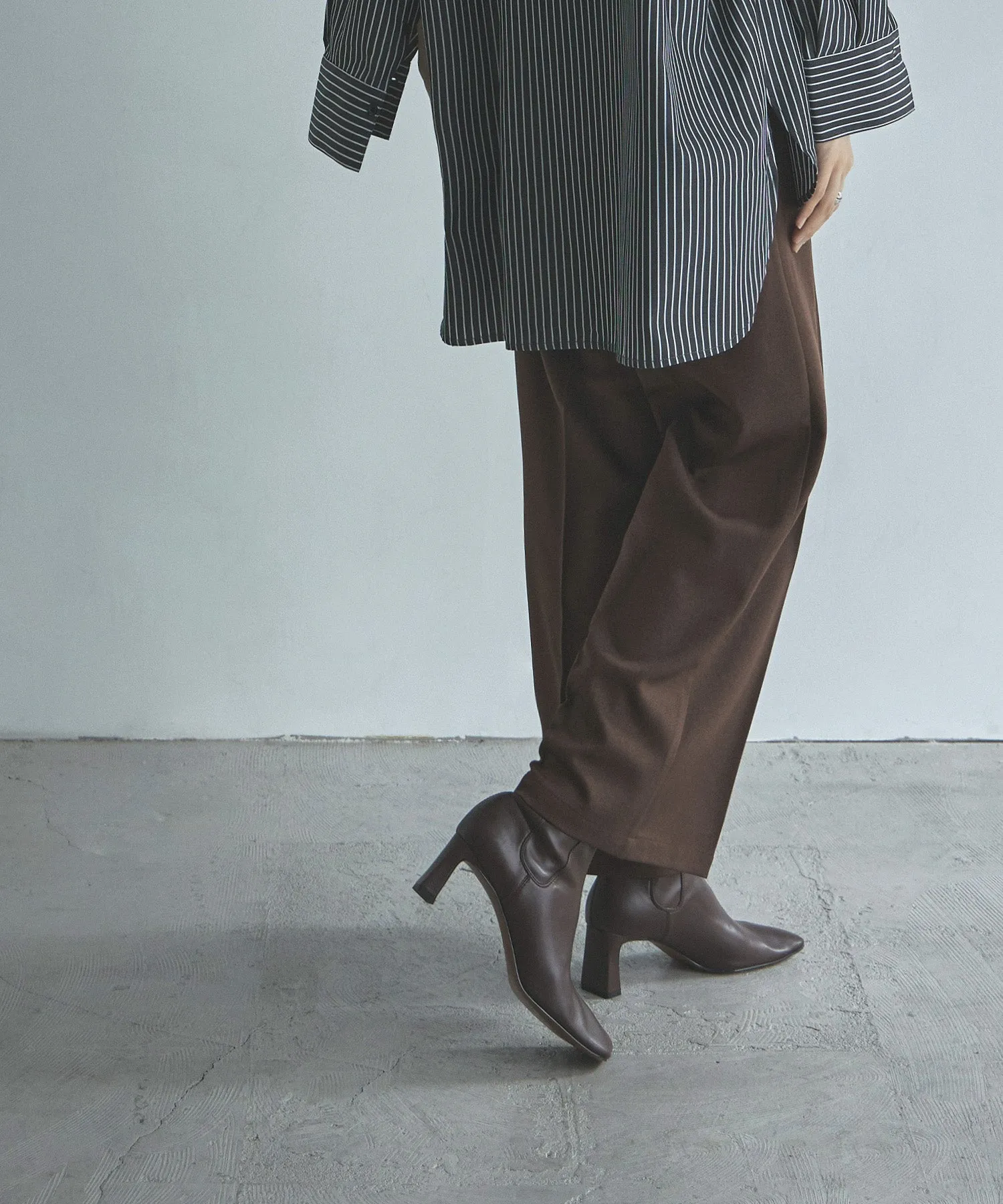 Wool like wide slacks pants