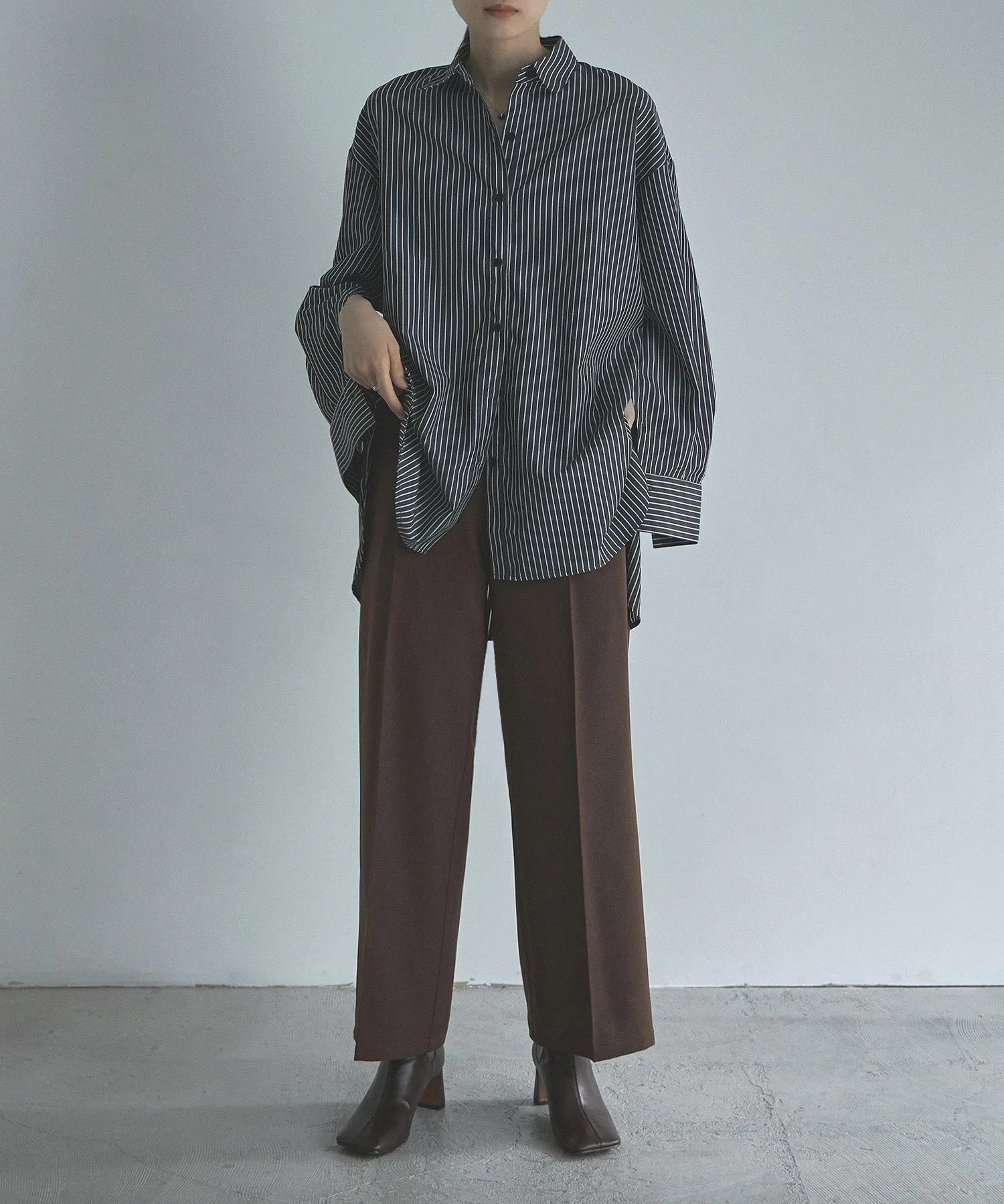 Wool like wide slacks pants