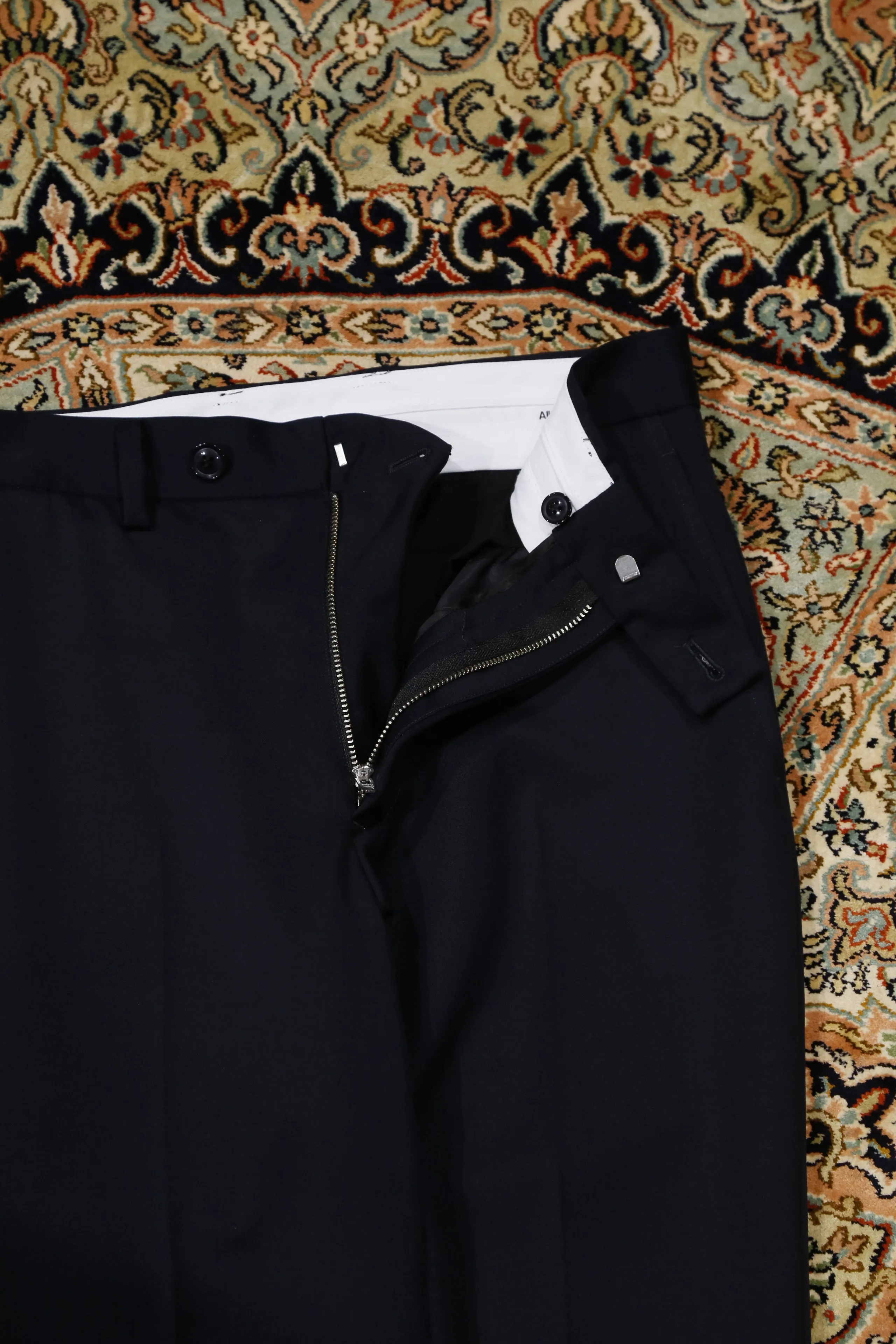 Wool Standard Slacks (NAVY)
